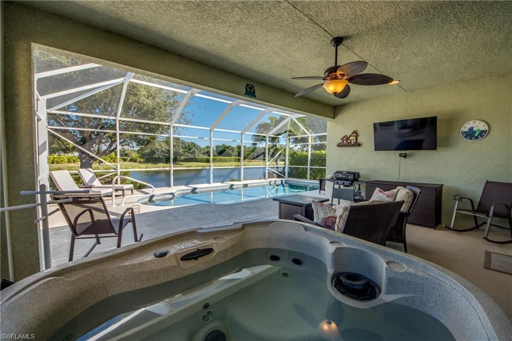 2647 Maraval Ct, Cape Coral, FL 33991 Photo