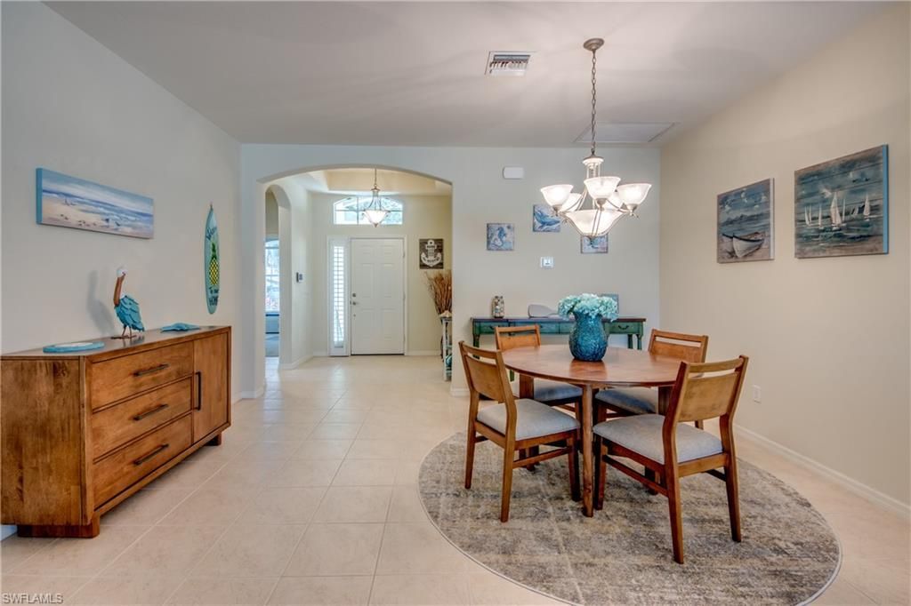 2647 Maraval Ct, Cape Coral, FL 33991 Photo