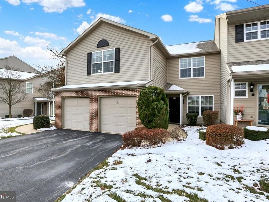 287 Thrush Drive, Hummelstown, PA 17036 Main Photo