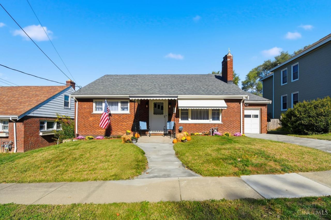 44 Baker Avenue, Saint Bernard, OH 45217 Main Photo