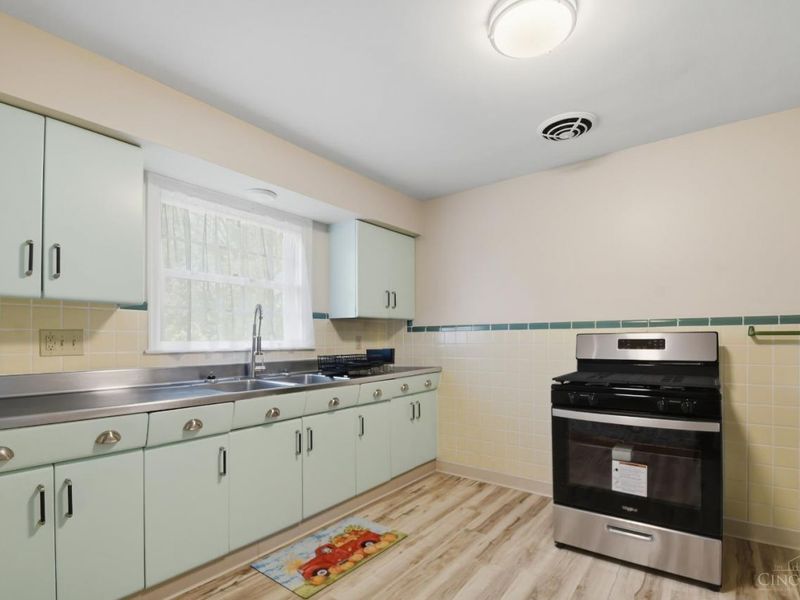 44 Baker Avenue, Saint Bernard, OH 45217 Photo 9