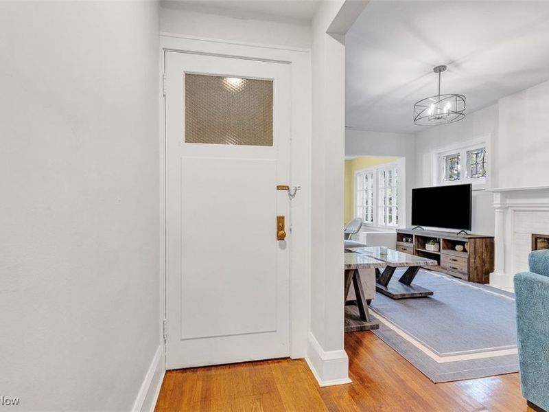 2257 Grandview Avenue, Unit 3, Cleveland Heights, OH 44106 Photo 4