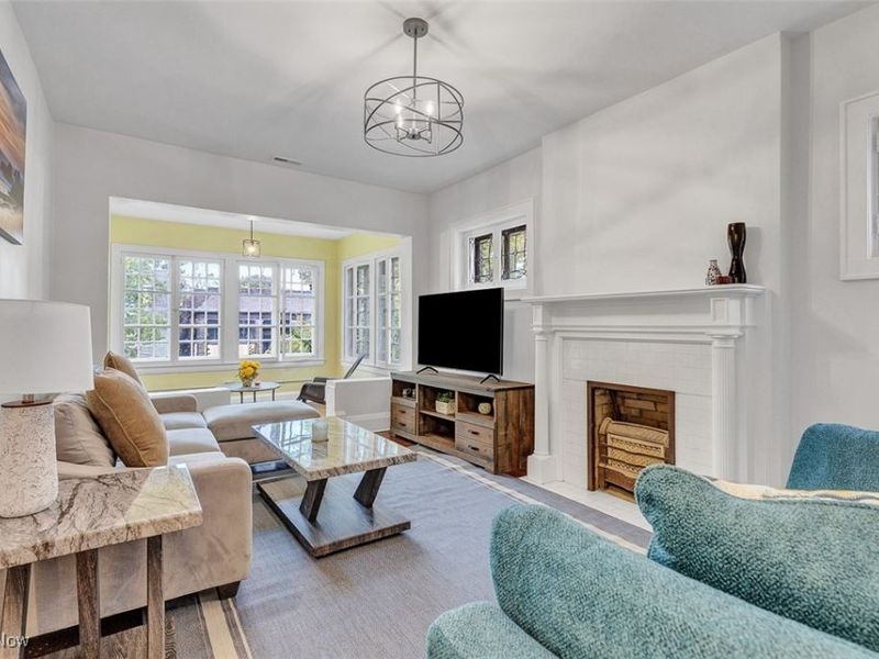 2257 Grandview Avenue, Unit 3, Cleveland Heights, OH 44106 Photo 5