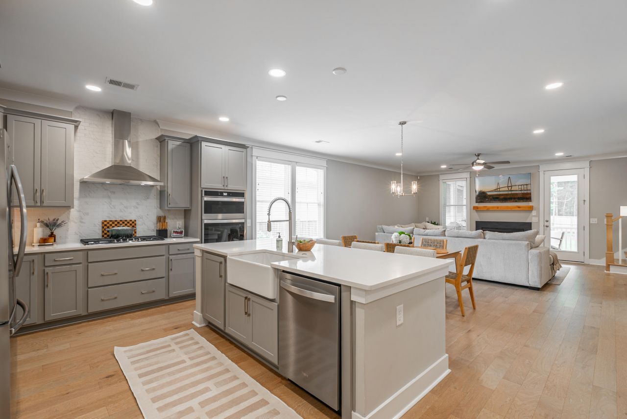 4213 Royal Harbor Road Photo 11