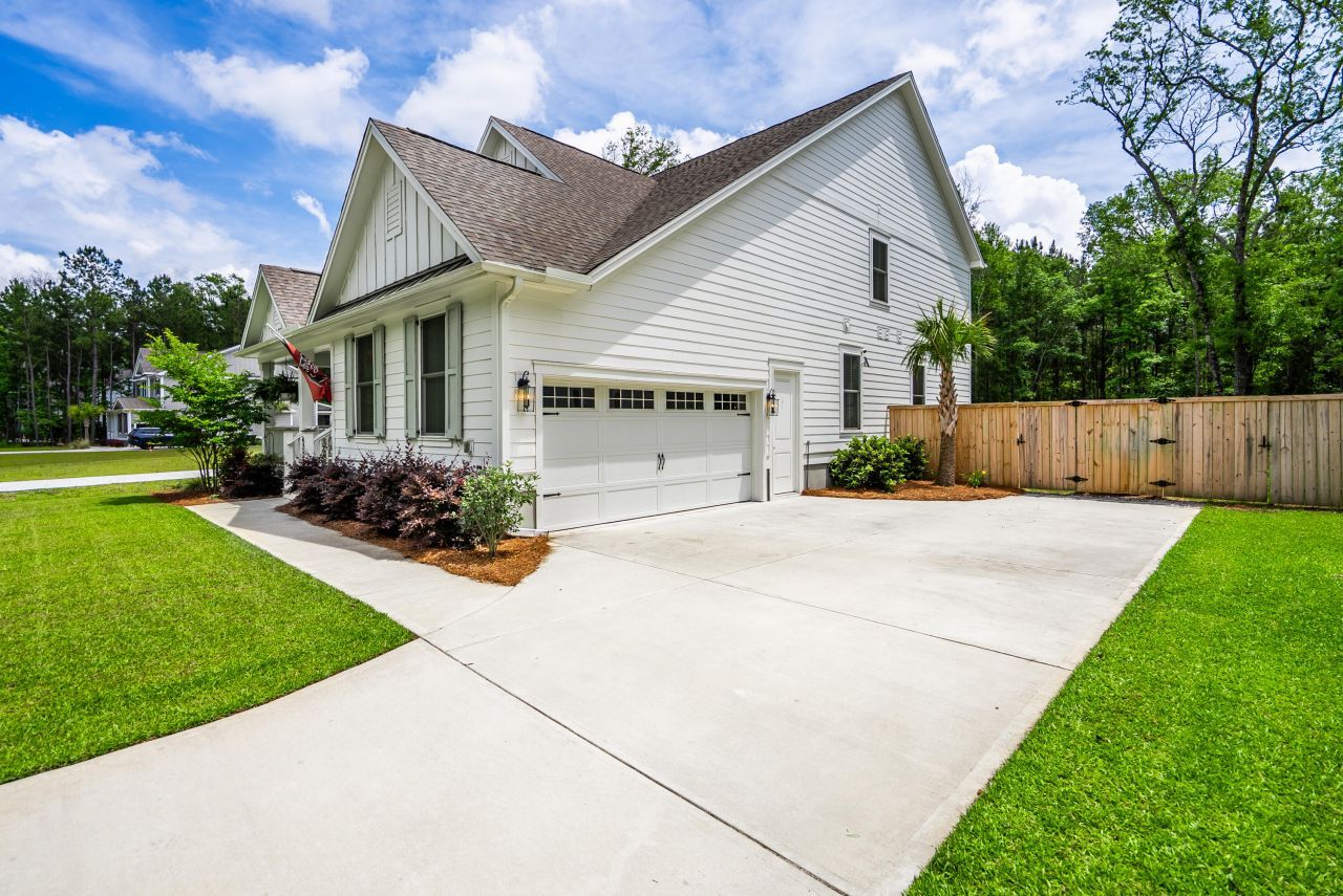 4213 Royal Harbor Road Photo 4