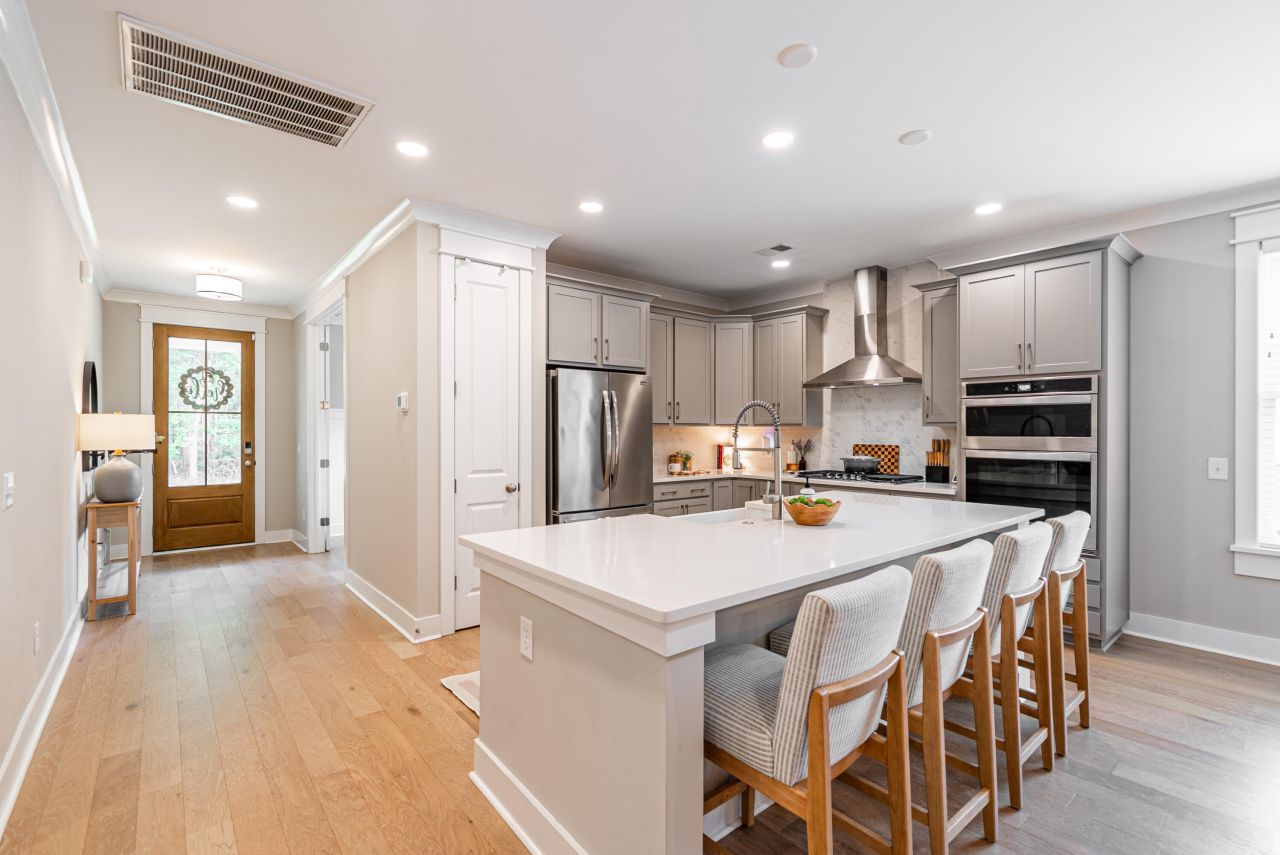 4213 Royal Harbor Road Photo 9