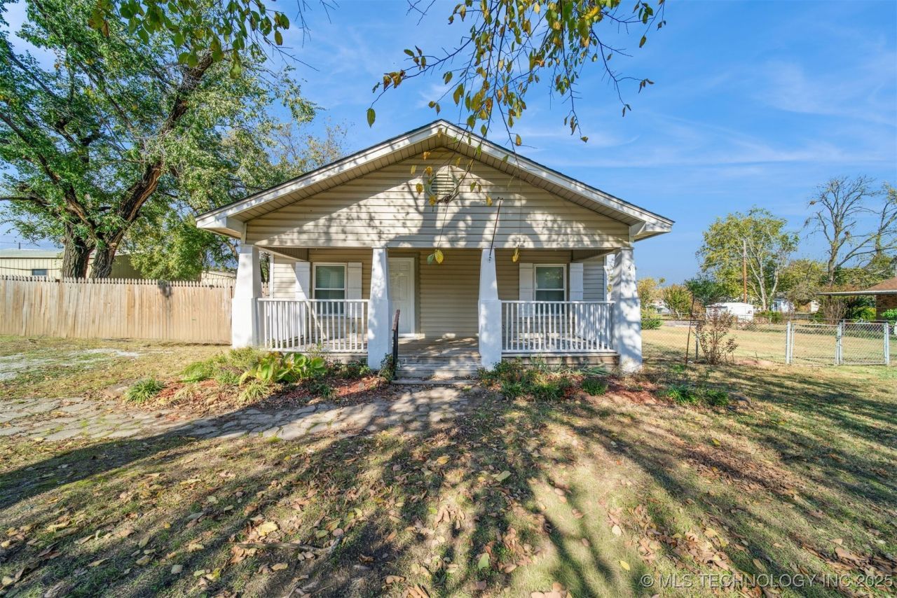 119 E Ross Avenue, Sapulpa, OK 74066 Main Photo