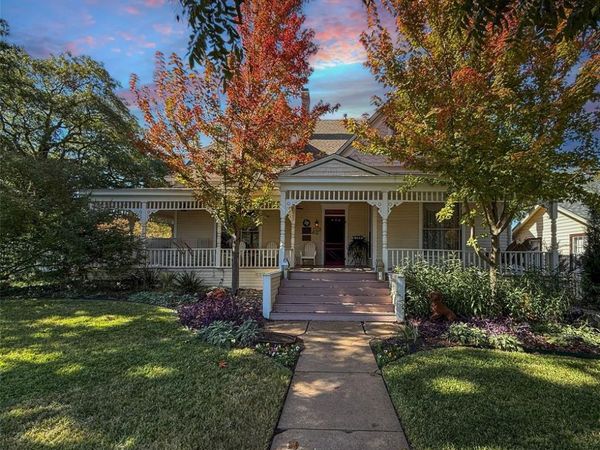 903 N College Street, McKinney, TX 75069