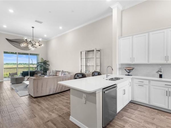 11841 Venetian Lagoon DR, Unit 203, FORT MYERS, FL 33913