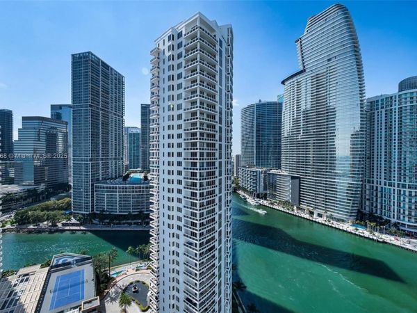 900 Brickell Key Blvd, Unit 2005, Miami, FL 33131