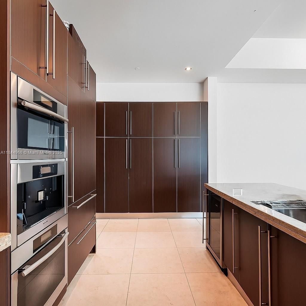 900 Brickell Key Blvd, Unit 2005, Miami, FL 33131 Photo