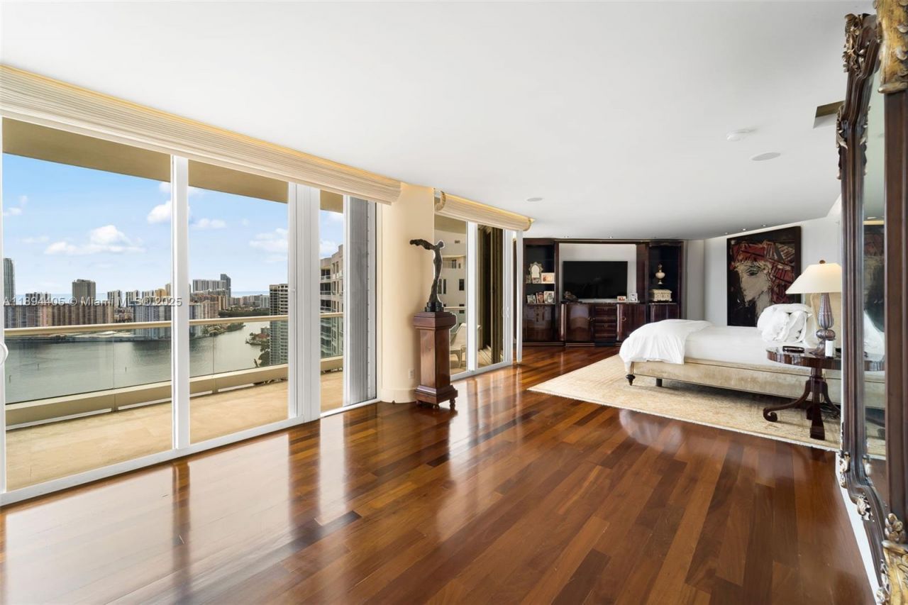 7000 Island Blvd, Unit PH-02, Aventura, FL 33160 Photo