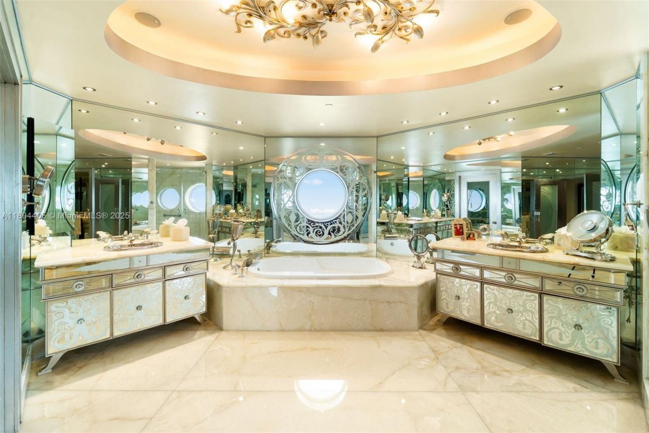 7000 Island Blvd, Unit PH-02, Aventura, FL 33160 Photo