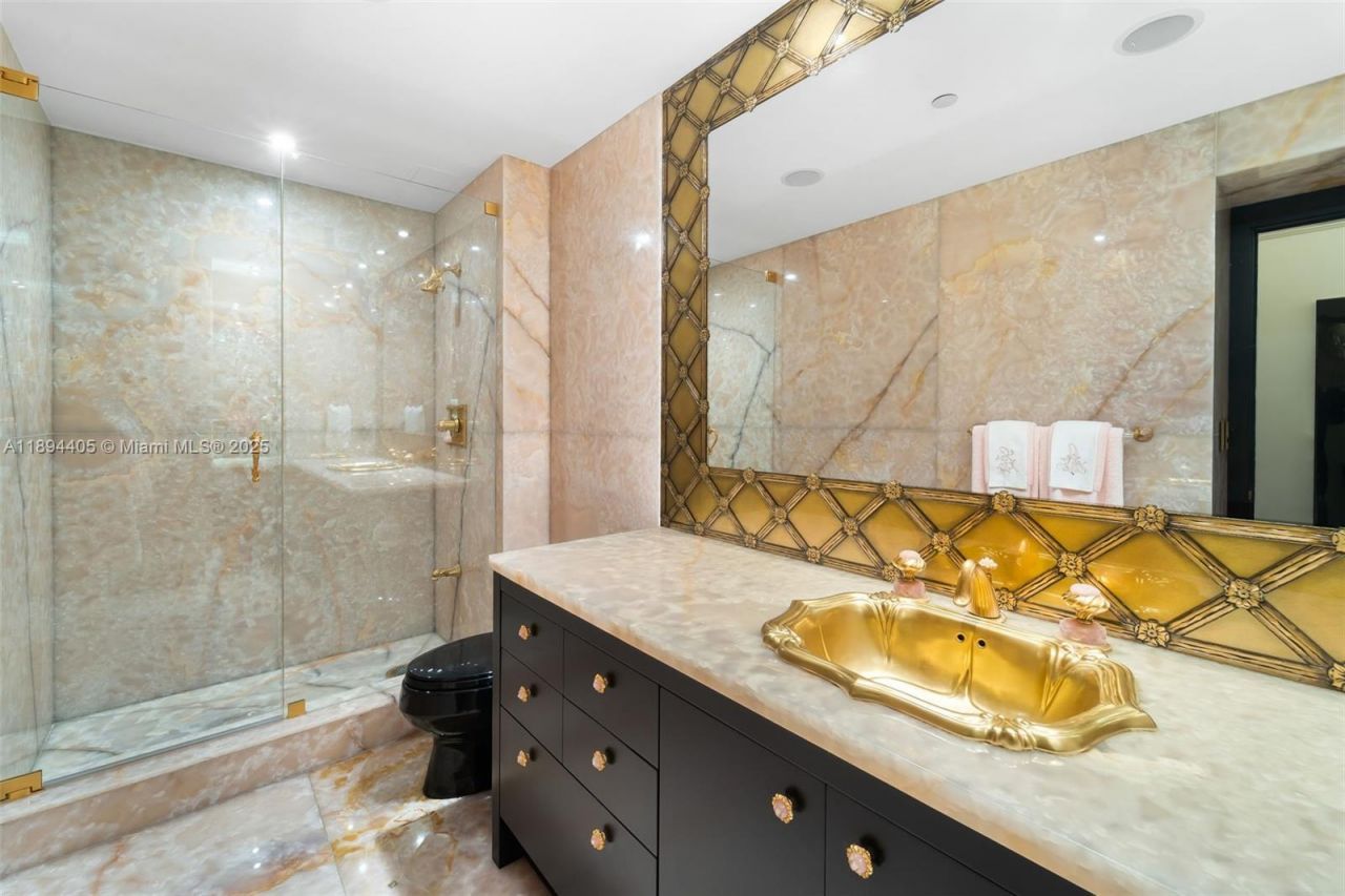 7000 Island Blvd, Unit PH-02, Aventura, FL 33160 Photo