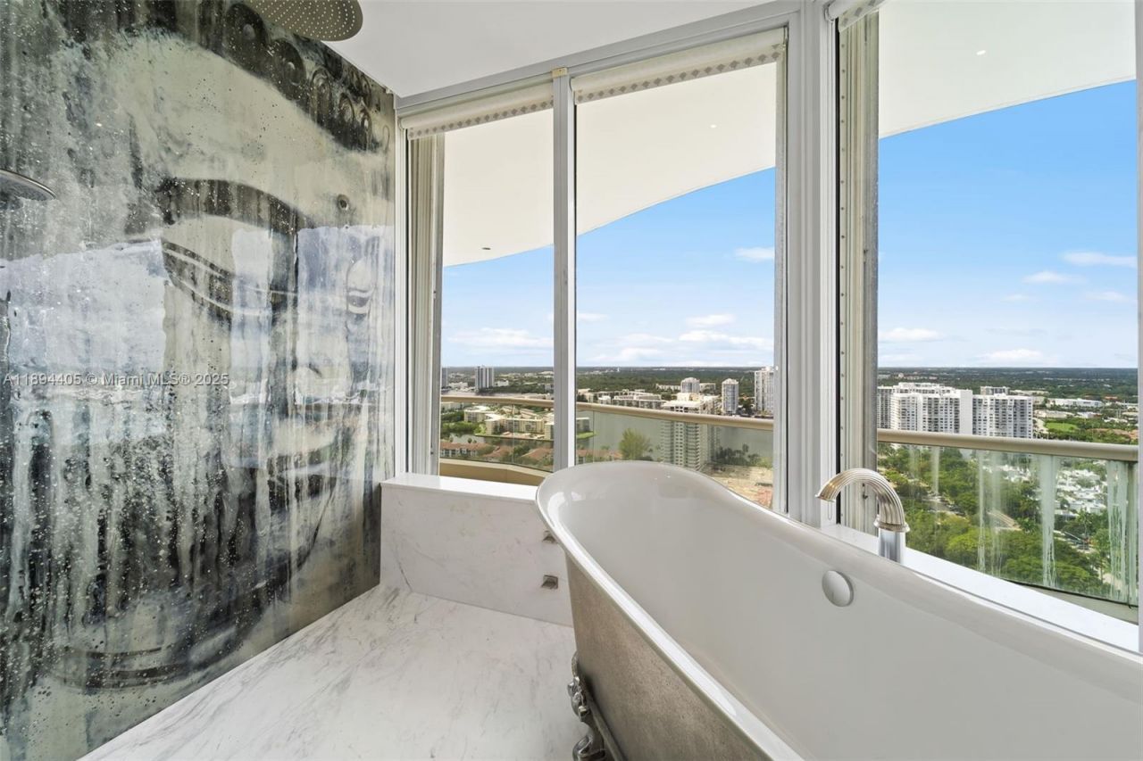 7000 Island Blvd, Unit PH-02, Aventura, FL 33160 Photo