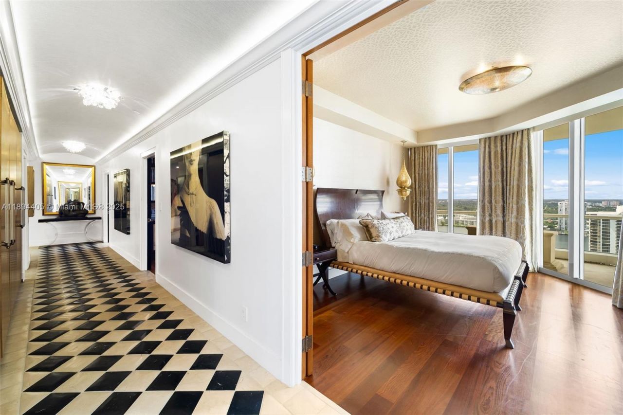 7000 Island Blvd, Unit PH-02, Aventura, FL 33160 Photo