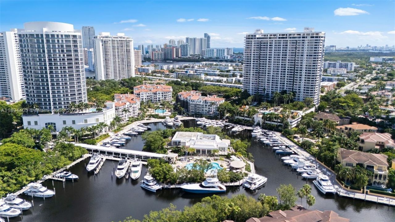 7000 Island Blvd, Unit PH-02, Aventura, FL 33160 Photo