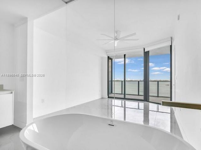 700 NE 24th St, Unit 706, Miami, FL 33137 Photo