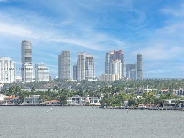 700 NE 24th St, Unit 706, Miami, FL 33137 Photo