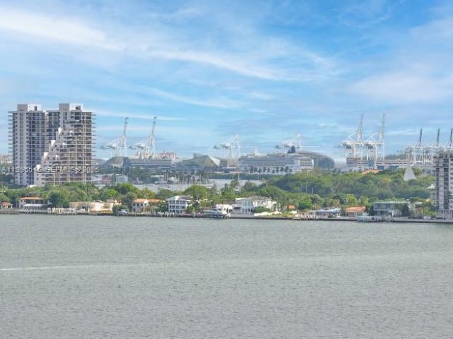 700 NE 24th St, Unit 706, Miami, FL 33137 Photo