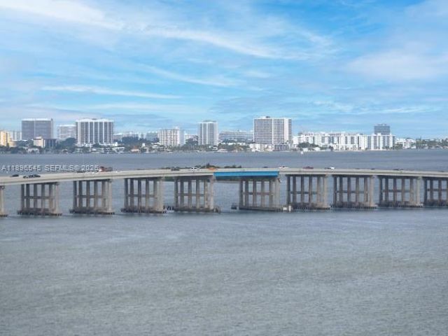 700 NE 24th St, Unit 706, Miami, FL 33137 Photo