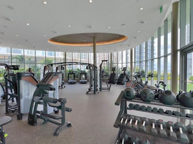 700 NE 24th St, Unit 706, Miami, FL 33137 Photo