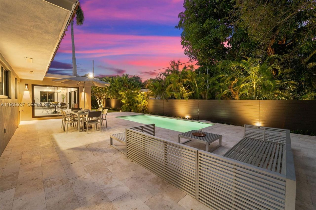 1001 NE 84th St, Miami, FL 33138 Photo