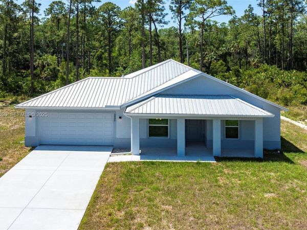 2005 Rosa Ct, Lehigh Acres, FL 33972