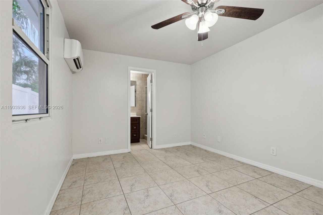1213 NE 13th St, Fort Lauderdale, FL 33304 Photo