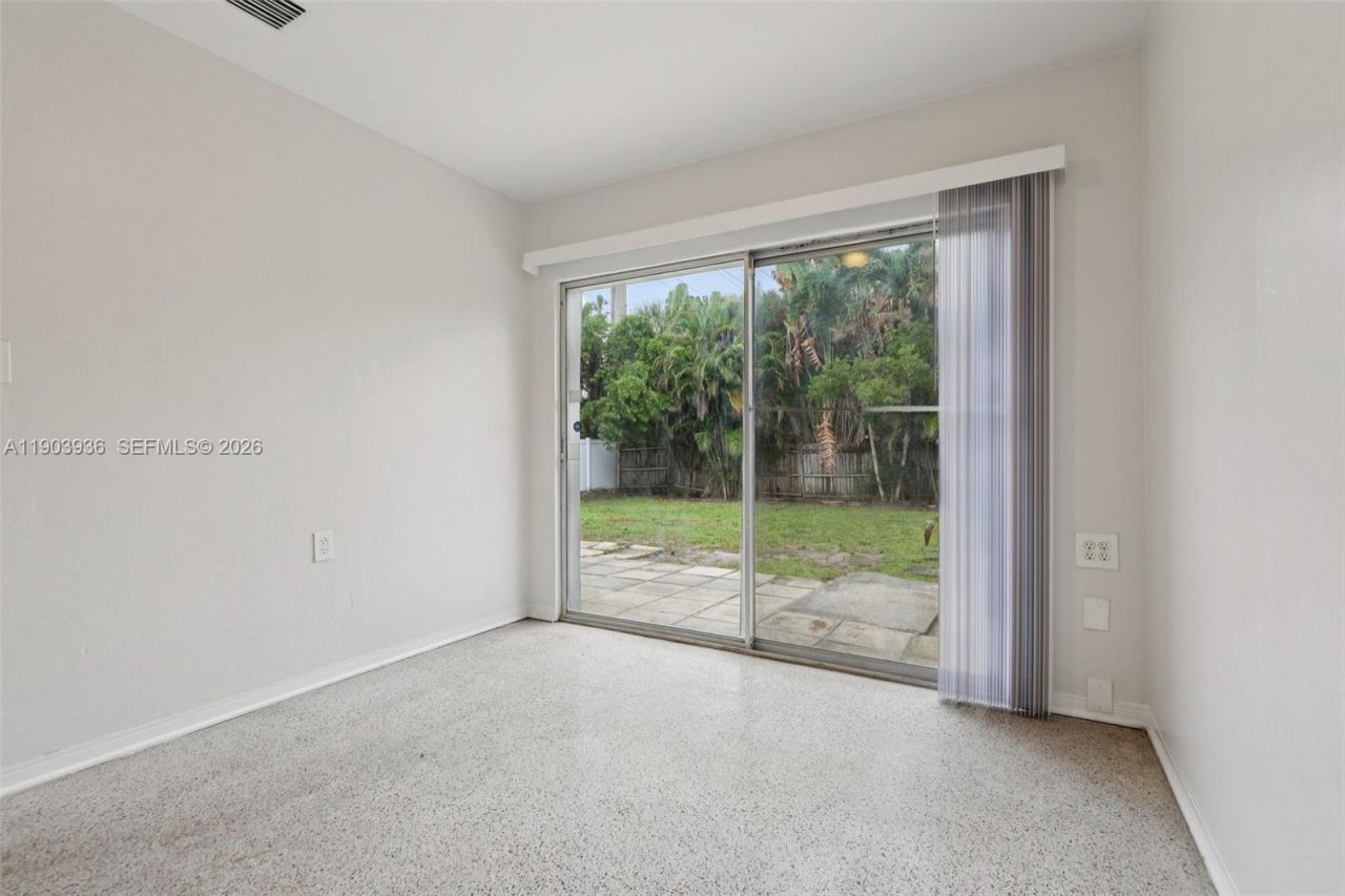 1213 NE 13th St, Fort Lauderdale, FL 33304 Photo
