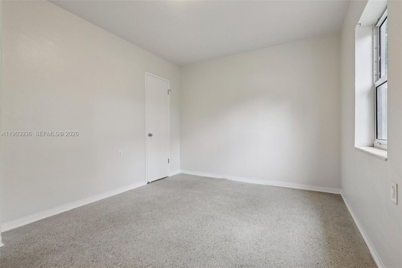 1213 NE 13th St, Fort Lauderdale, FL 33304 Photo