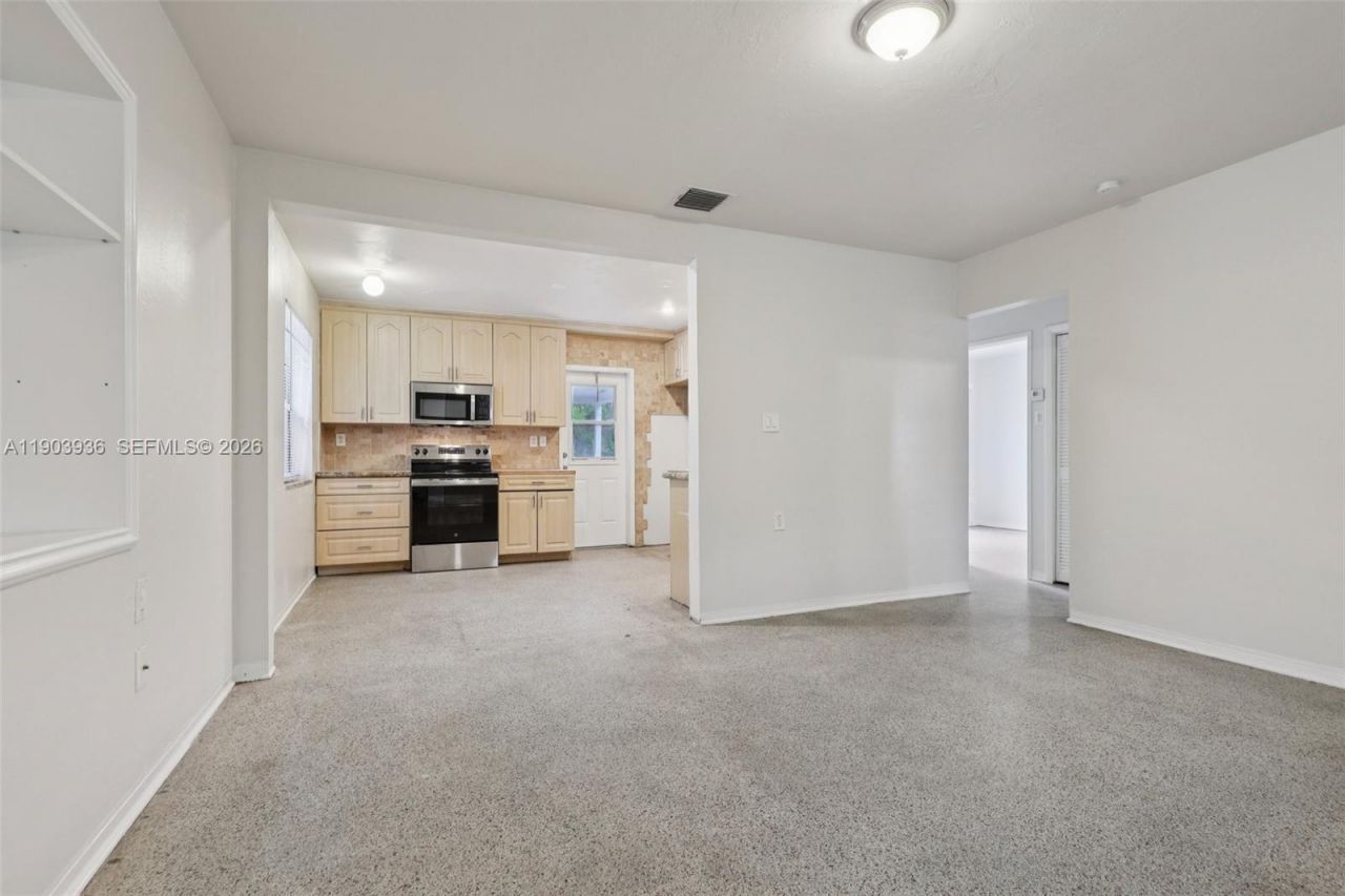 1213 NE 13th St, Fort Lauderdale, FL 33304 Photo