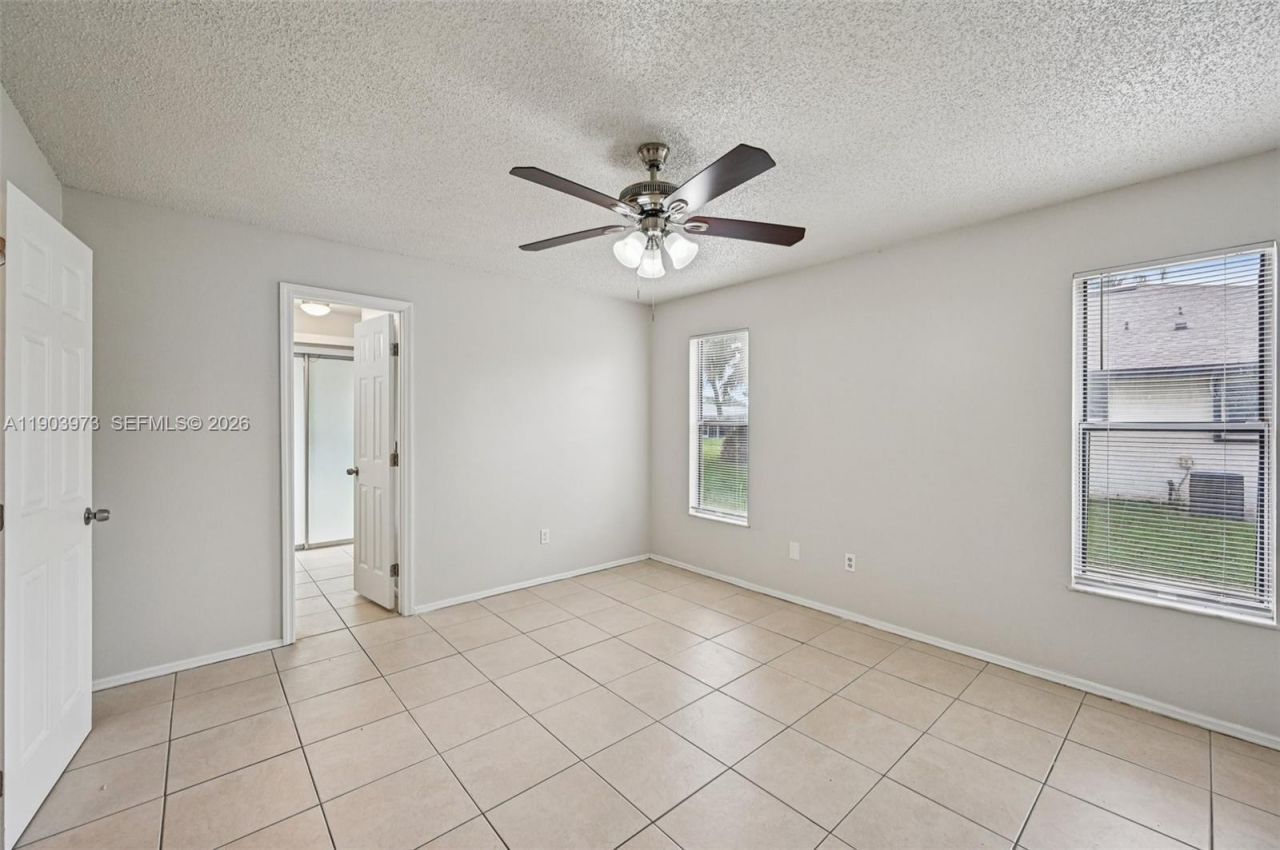 846 SE Cavern Ave, Port Saint Lucie, FL 34983 Photo