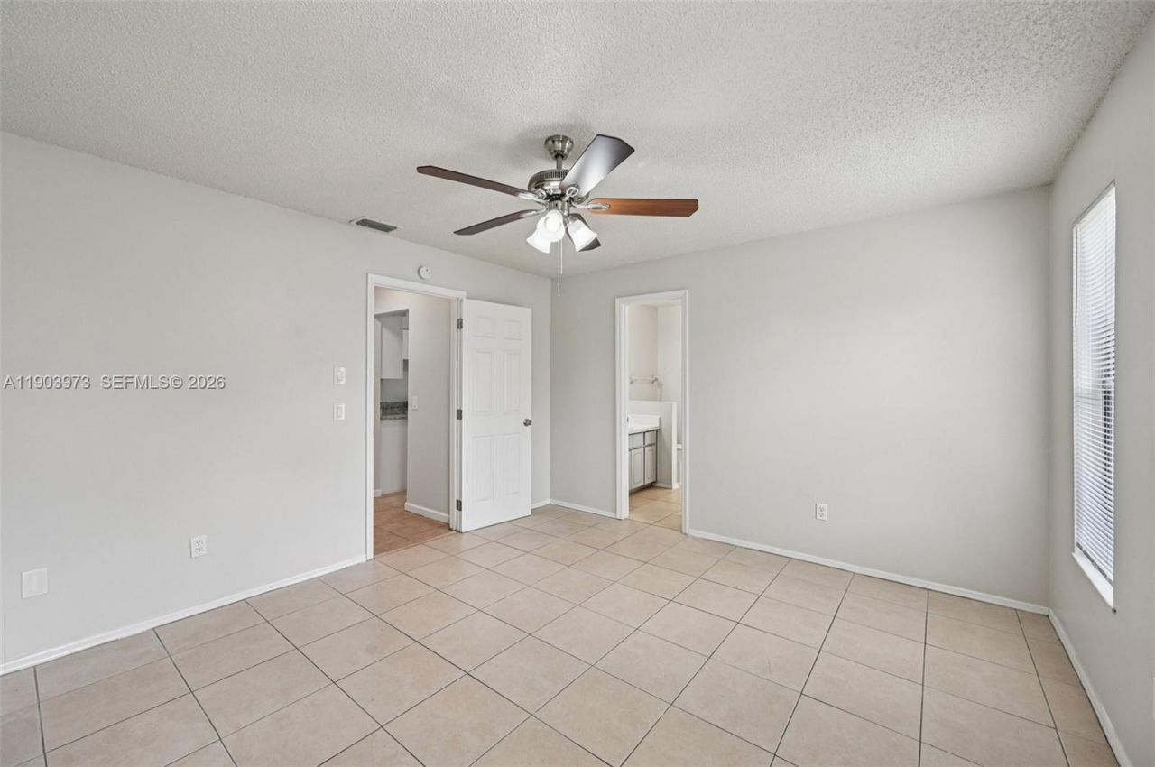 846 SE Cavern Ave, Port Saint Lucie, FL 34983 Photo