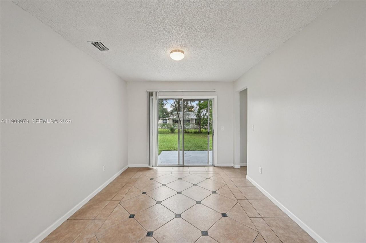 846 SE Cavern Ave, Port Saint Lucie, FL 34983 Photo