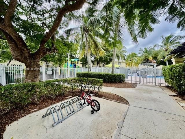 2567 Cordoba Bnd, Weston, FL 33327 Photo