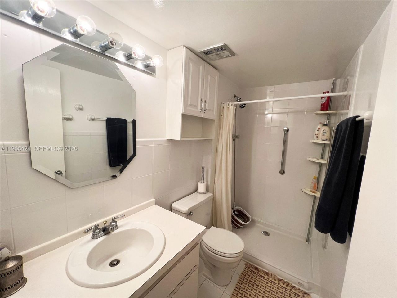 1205 Mariposa Ave, Unit 402, Coral Gables, FL 33146 Photo