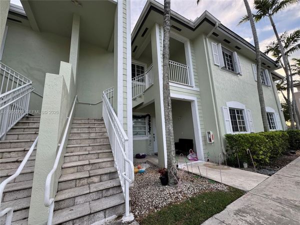 2590 NE 3rd Dr, Unit 203, Homestead, FL 33033