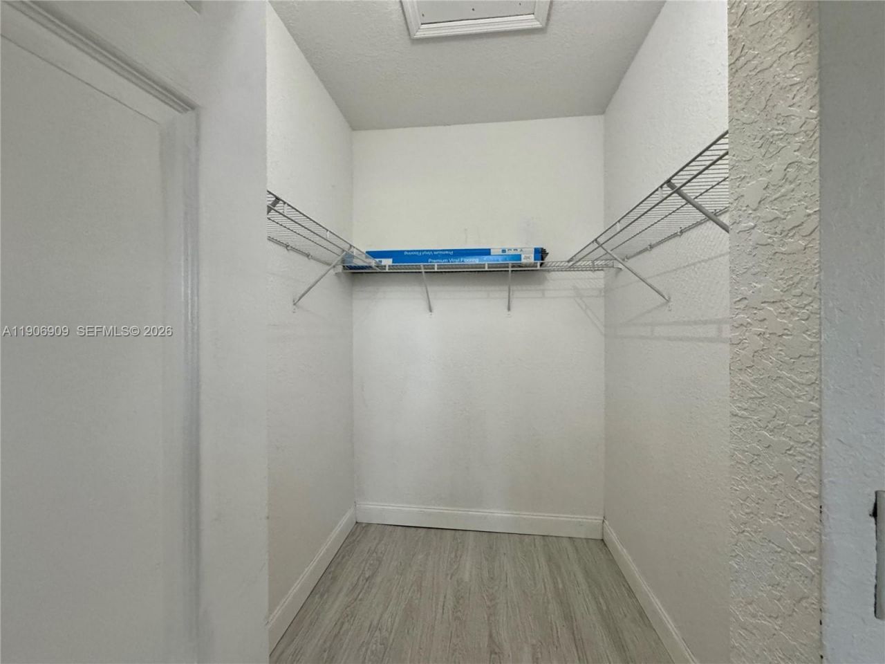 2590 NE 3rd Dr, Unit 203, Homestead, FL 33033 Photo