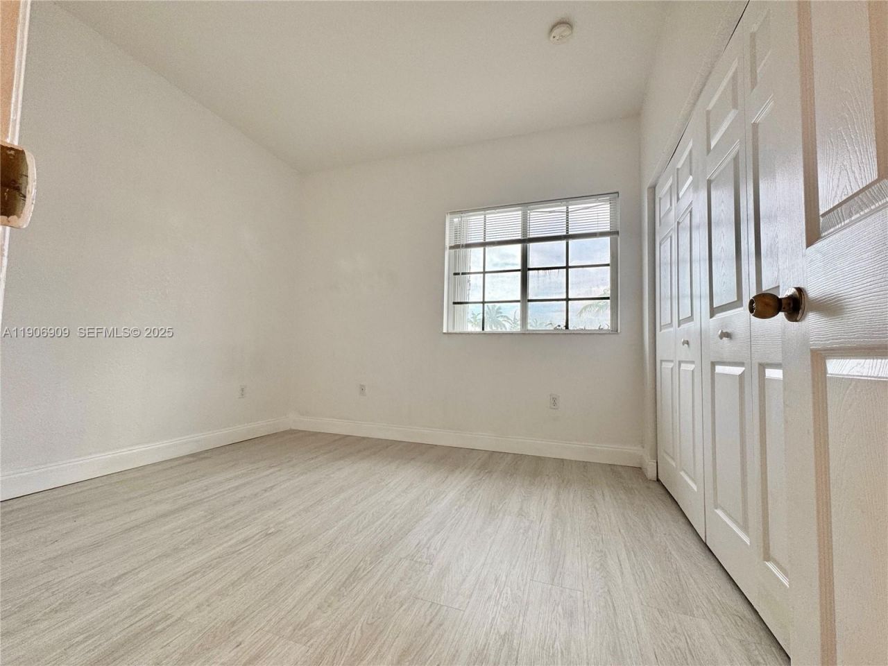 2590 NE 3rd Dr, Unit 203, Homestead, FL 33033 Photo