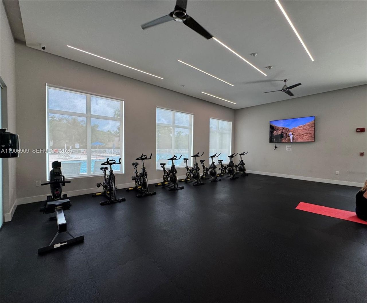 2590 NE 3rd Dr, Unit 203, Homestead, FL 33033 Photo