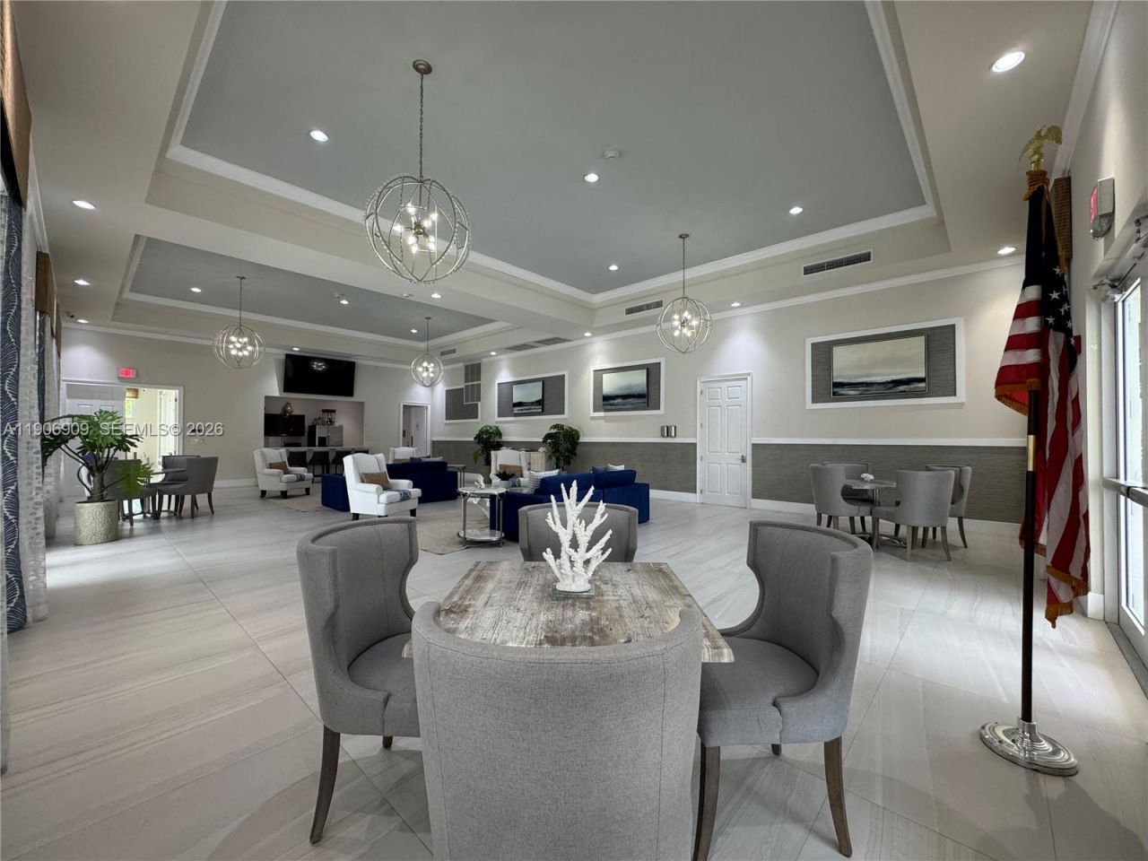 2590 NE 3rd Dr, Unit 203, Homestead, FL 33033 Photo