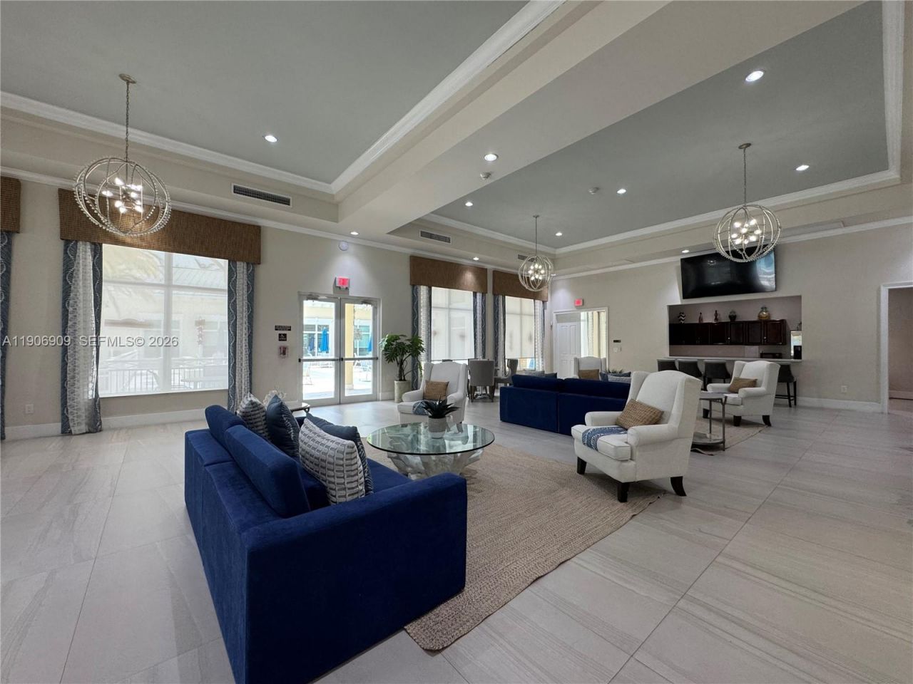 2590 NE 3rd Dr, Unit 203, Homestead, FL 33033 Photo