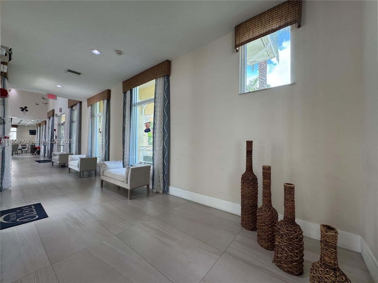 2590 NE 3rd Dr, Unit 203, Homestead, FL 33033 Photo