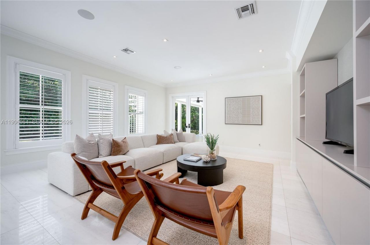 680 Destacada Ave, Coral Gables, FL 33156 Photo