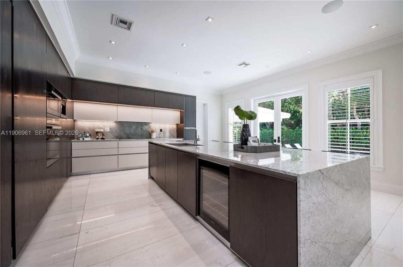 680 Destacada Ave, Coral Gables, FL 33156 Photo