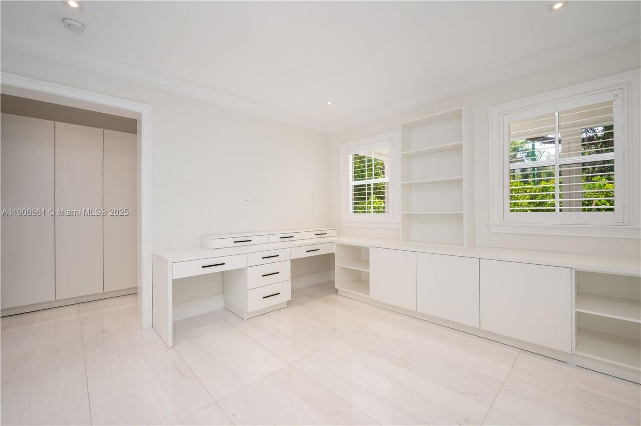 680 Destacada Ave, Coral Gables, FL 33156 Photo