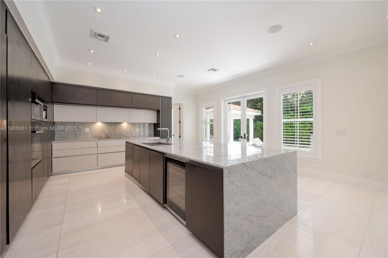 680 Destacada Ave, Coral Gables, FL 33156 Photo