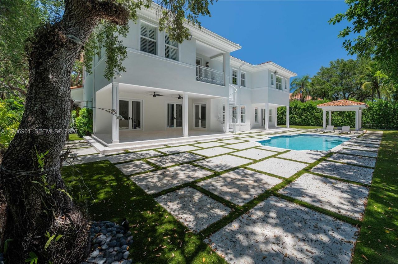 680 Destacada Ave, Coral Gables, FL 33156 Photo