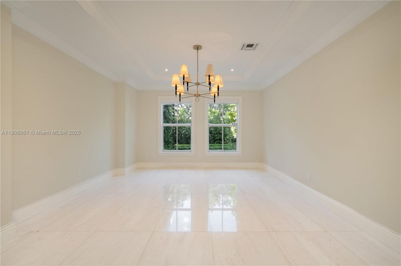 680 Destacada Ave, Coral Gables, FL 33156 Photo